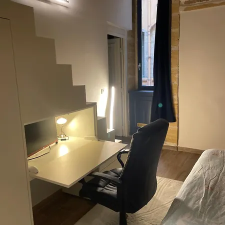 Dans Vue Saone Calme Absolu Lyon